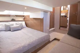 Thumbnail von Cruisers Yachts 42 Cantius SARGAM