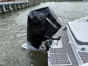 Thumbnail von Sea Ray SDX 270 Outboard