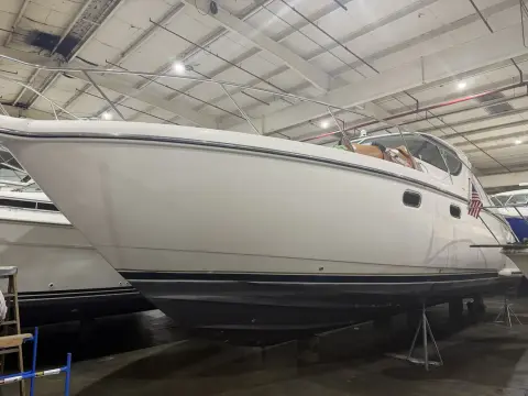 Tiara Yachts 4300 SOVRAN
