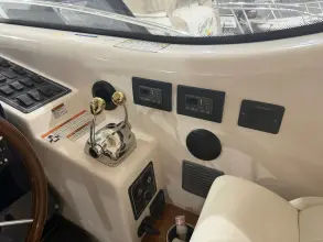 Thumbnail von Tiara Yachts 4300 SOVRAN