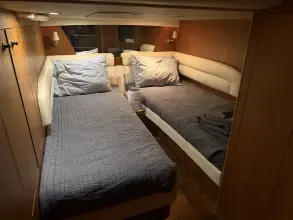 Thumbnail von Tiara Yachts 4300 SOVRAN