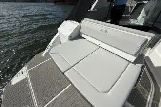 Thumbnail von Sea Ray Sundancer 320