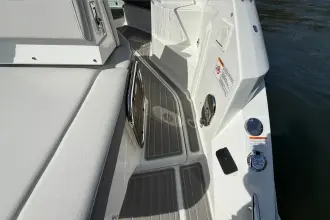 Thumbnail von Sea Ray Sundancer 320