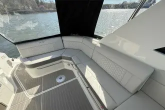 Thumbnail von Sea Ray Sundancer 320