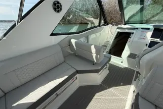 Thumbnail von Sea Ray Sundancer 320