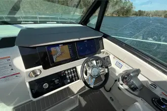 Thumbnail von Sea Ray Sundancer 320