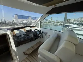 Thumbnail von Cruisers Yachts 450 CANTIUS