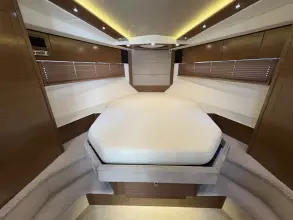 Thumbnail von Cruisers Yachts 450 CANTIUS