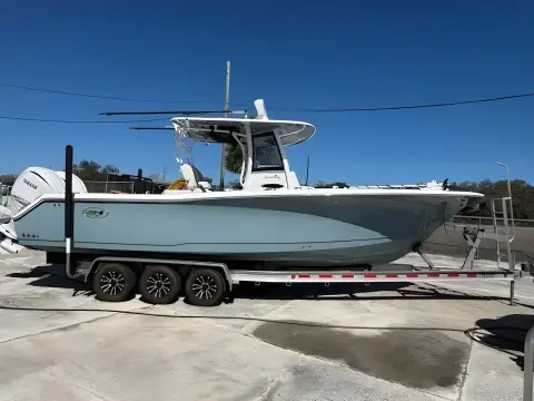 Sea Hunt Hunt Gamefish 30 CB