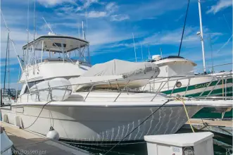 Thumbnail von Tiara Yachts 4300 Convertible  Salsipuedes