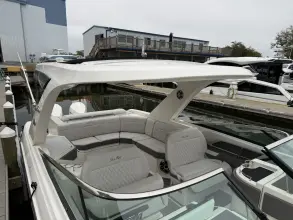 Thumbnail von Sea Ray SLX 310 Outboard