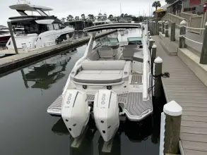 Thumbnail von Sea Ray SLX 310 Outboard
