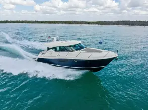 Thumbnail von Tiara Yachts C44 SOUTHWIND