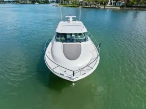 Thumbnail von Tiara Yachts C44 SOUTHWIND