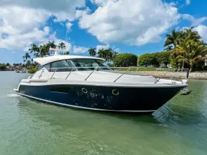 Thumbnail von Tiara Yachts C44 SOUTHWIND