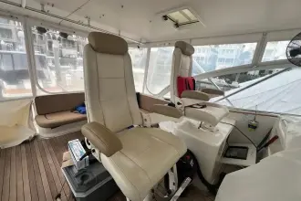 Thumbnail von Ocean Yachts 48 Express