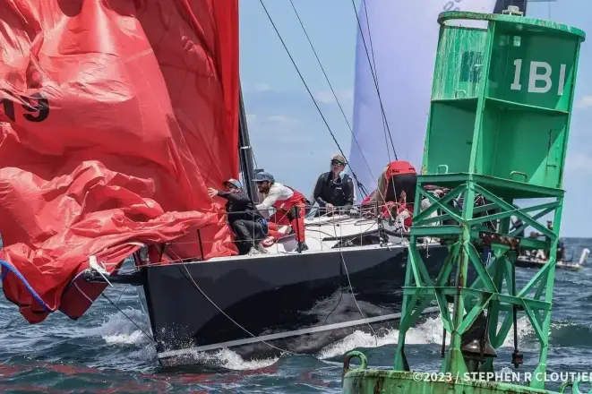 J Boats J-121 Dark Storm