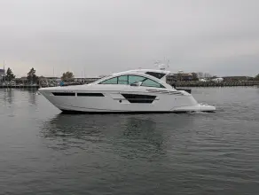 Thumbnail von Cruisers Yachts 54 Cantius