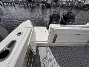 Thumbnail von Boston Whaler 315 Conquest
