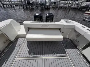 Thumbnail von Boston Whaler 315 Conquest