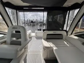 Thumbnail von Boston Whaler 315 Conquest