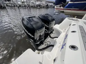 Thumbnail von Boston Whaler 315 Conquest