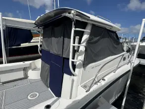 Thumbnail von Boston Whaler 315 Conquest
