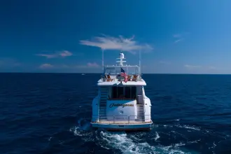 Thumbnail von Hatteras 80 Enclosed Bridge Skylounge OUTRAGEOUS