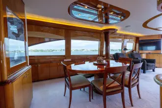 Thumbnail von Hatteras 80 Enclosed Bridge Skylounge OUTRAGEOUS