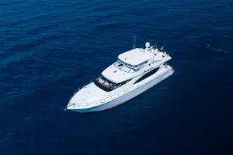 Thumbnail von Hatteras 80 Enclosed Bridge Skylounge OUTRAGEOUS