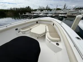 Thumbnail von Boston Whaler 350 Outrage