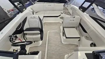Thumbnail von Sea Ray SPX 210 Outboard
