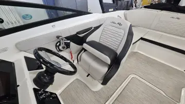 Thumbnail von Sea Ray SPX 210 Outboard