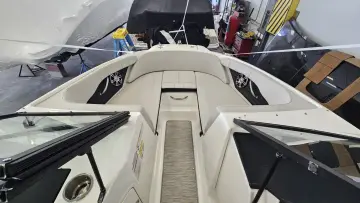 Thumbnail von Sea Ray SPX 210 Outboard