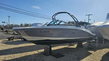 Thumbnail von Sea Ray SPX 210 Outboard