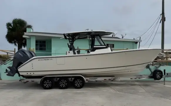 Cobia 28 CC