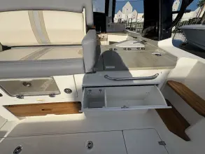 Thumbnail von Boston Whaler 350 Realm