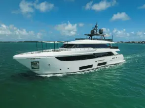 Custom Line Navetta 33 LUMPASAURUS