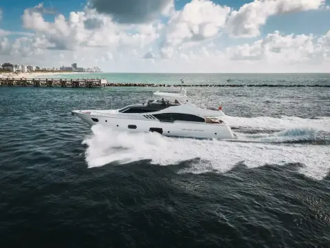 Ferretti Yachts 870 Lady Nelly