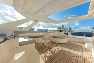Thumbnail von Ferretti Yachts 870 Lady Nelly