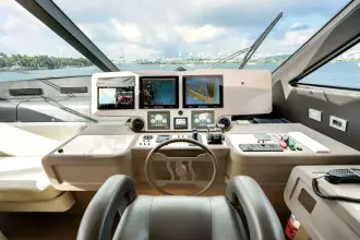 Thumbnail von Ferretti Yachts 870 Lady Nelly