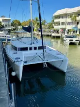 Lagoon 450 F TOMCAT