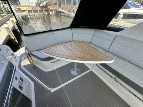 Thumbnail von Sea Ray 32 DA OB