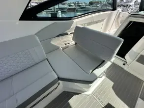 Thumbnail von Sea Ray 32 DA OB