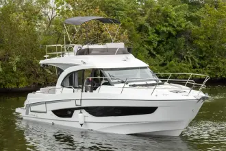 Beneteau Antares 11