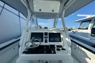 Thumbnail von Yellowfin 39 Offshore