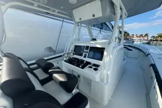 Thumbnail von Yellowfin 39 Offshore