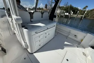 Thumbnail von Edgewater 368 CC