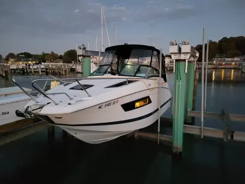 Four Winns 255 Vista