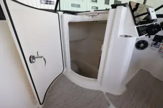 Thumbnail von Sea Ray SDX 250 Außenborder